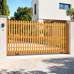 Portail EOLE Coulissant Sur Mesure
